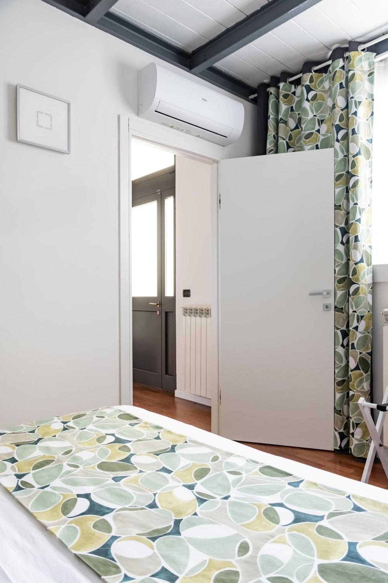 Mini Loft Torre San Vitale Como Exterior foto